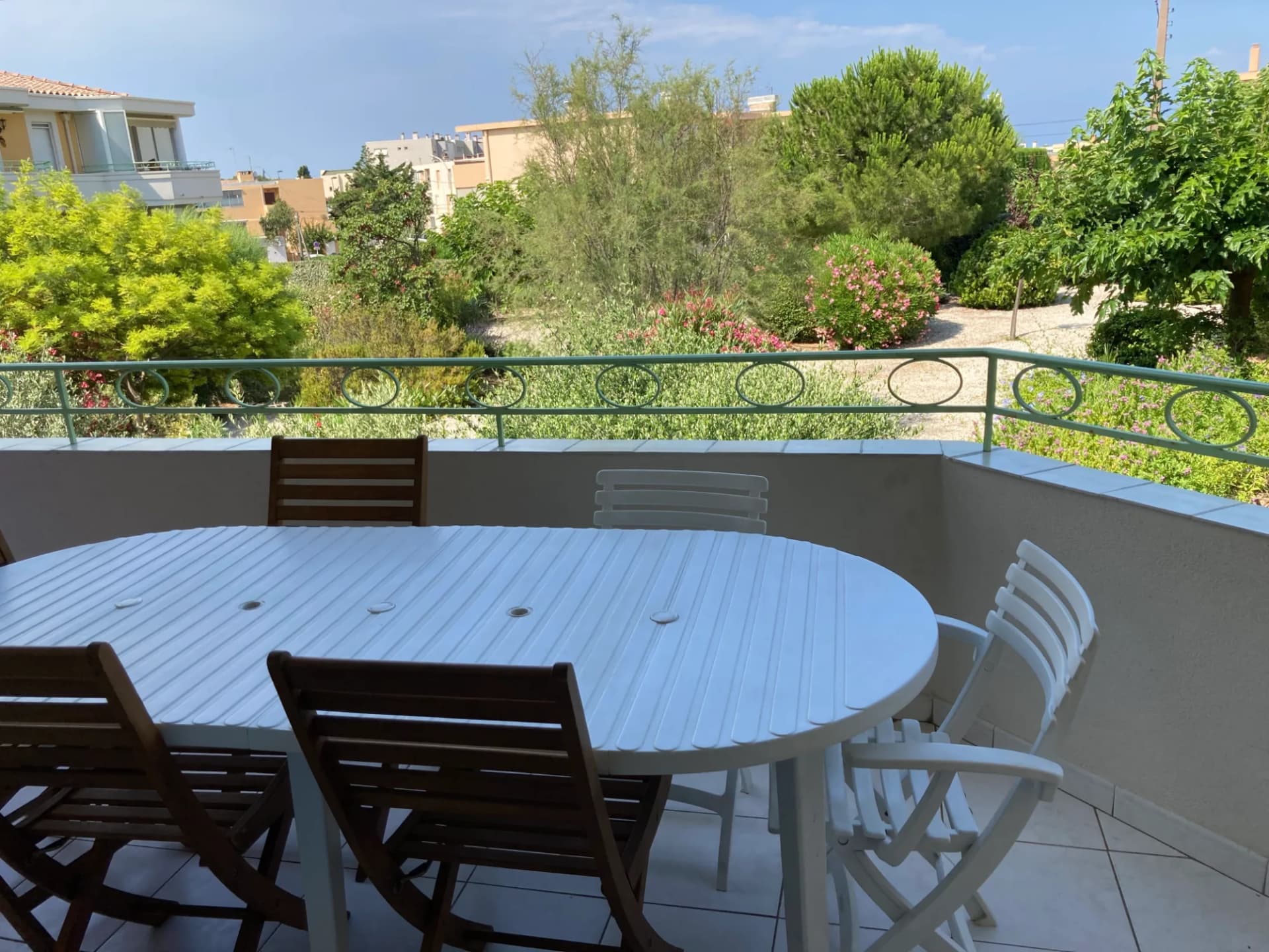 appartement avec grande terrasse - Photo 6