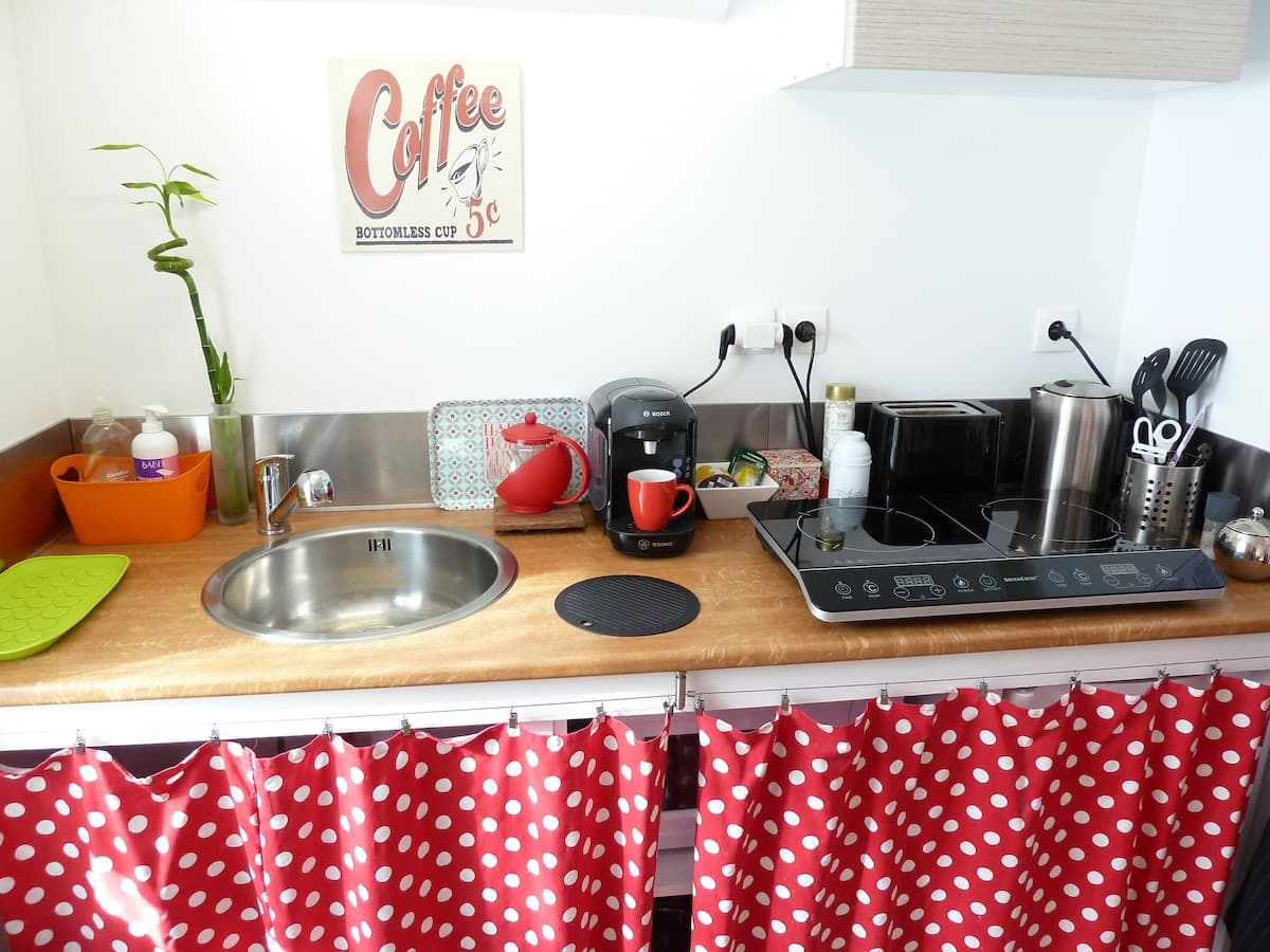 STUDIO EN MAISON 25m2/AVEC JARDIN/QUARTIER CALME - Photo 4