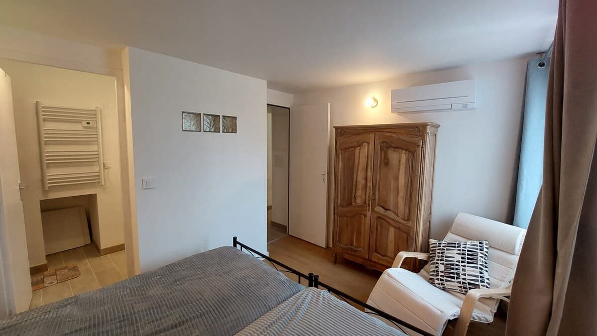 Appartement climatisé 4 pers, vue Luberon, piscine, La Tour-d'Aigues - Photo 11