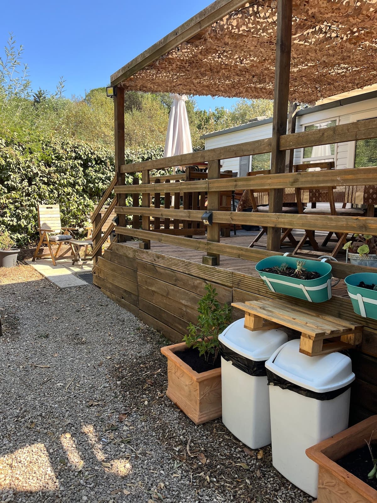 Mobil-home 4 pers. avec jardin et piscine à Gassin - Photo 14