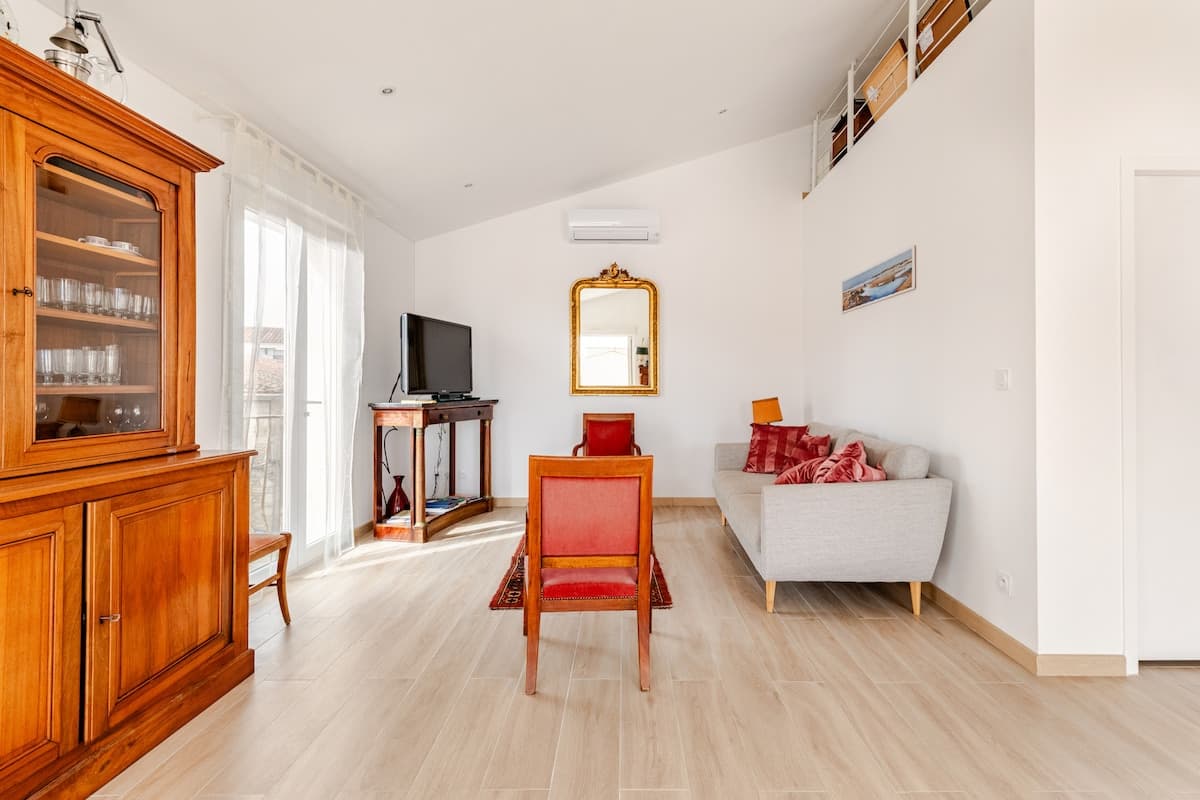 La terrasse de Mèze :duplex climatisé, grande terrasse vue étang, tout à pied ! - Photo 3