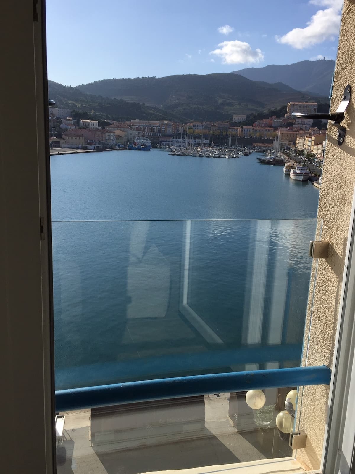 Loft du soleil, 3*, vue port et montagne à Port-Vendres, proche des criques et de Collioure - Photo 5