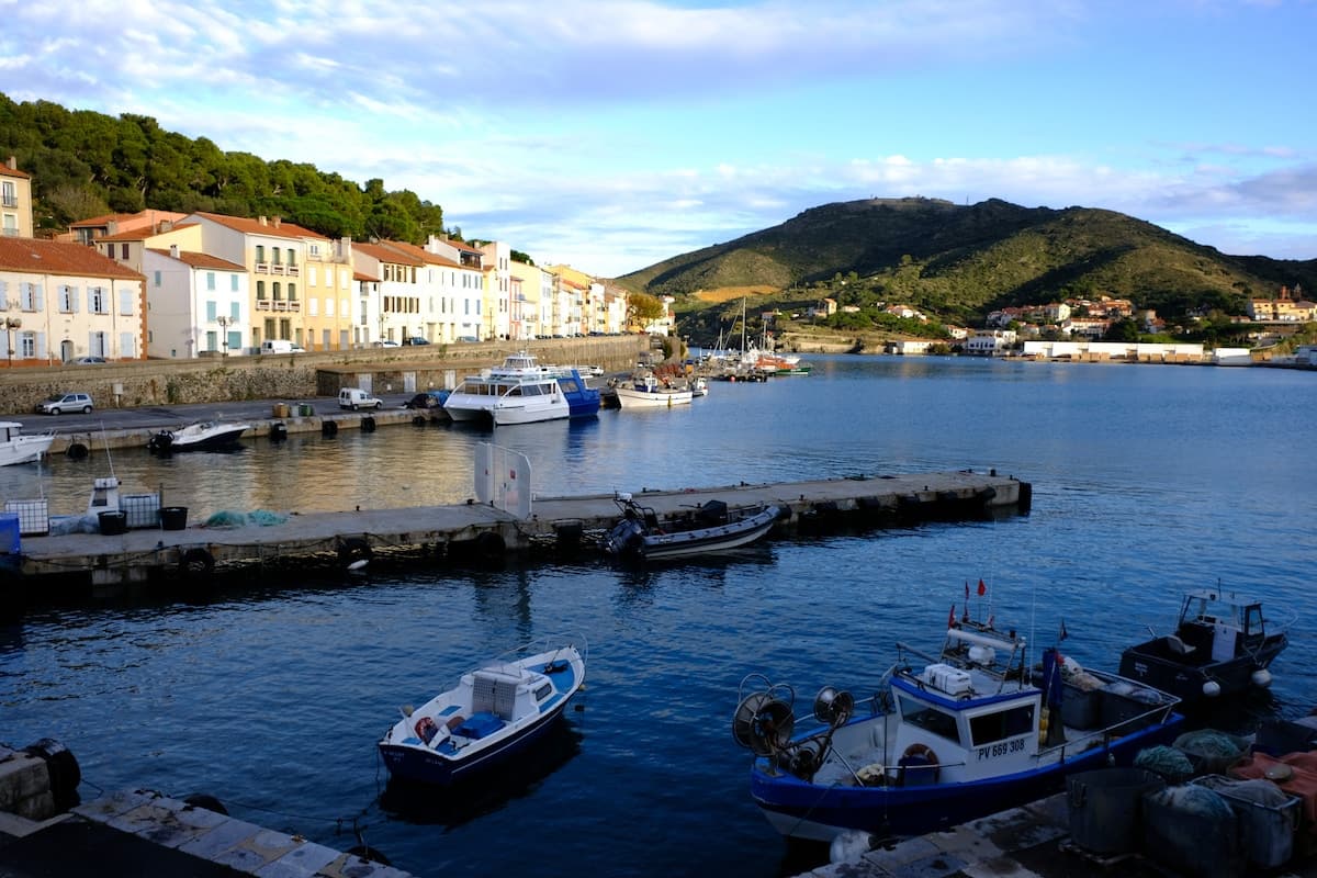 Loft du soleil, 3*, vue port et montagne à Port-Vendres, proche des criques et de Collioure - Photo 18