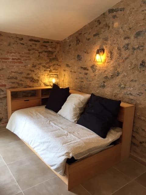 Loft du soleil, 3*, vue port et montagne à Port-Vendres, proche des criques et de Collioure - Photo 7