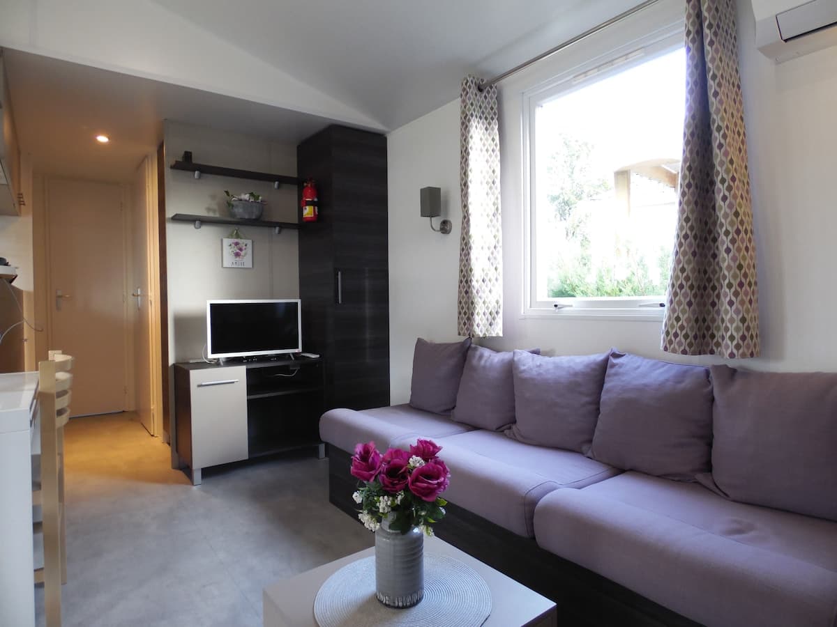 Mobil-home climatisé, parking gratuit, aux Mathes en Charente-Maritime - Photo 10