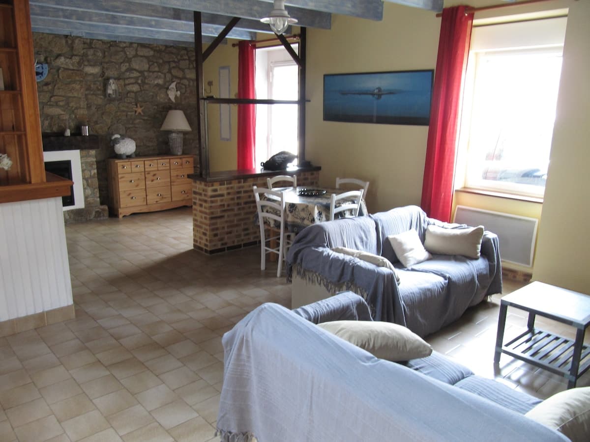 E-Tal ar Mor, maison de pêcheur avec jardin clos à Étel - Photo 6