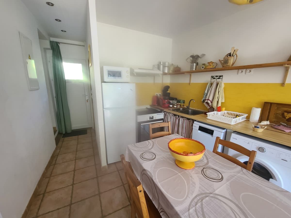 Gîte au vert avec jardin clos et piscine à partager, La Tour-d'Aigues - Photo 13