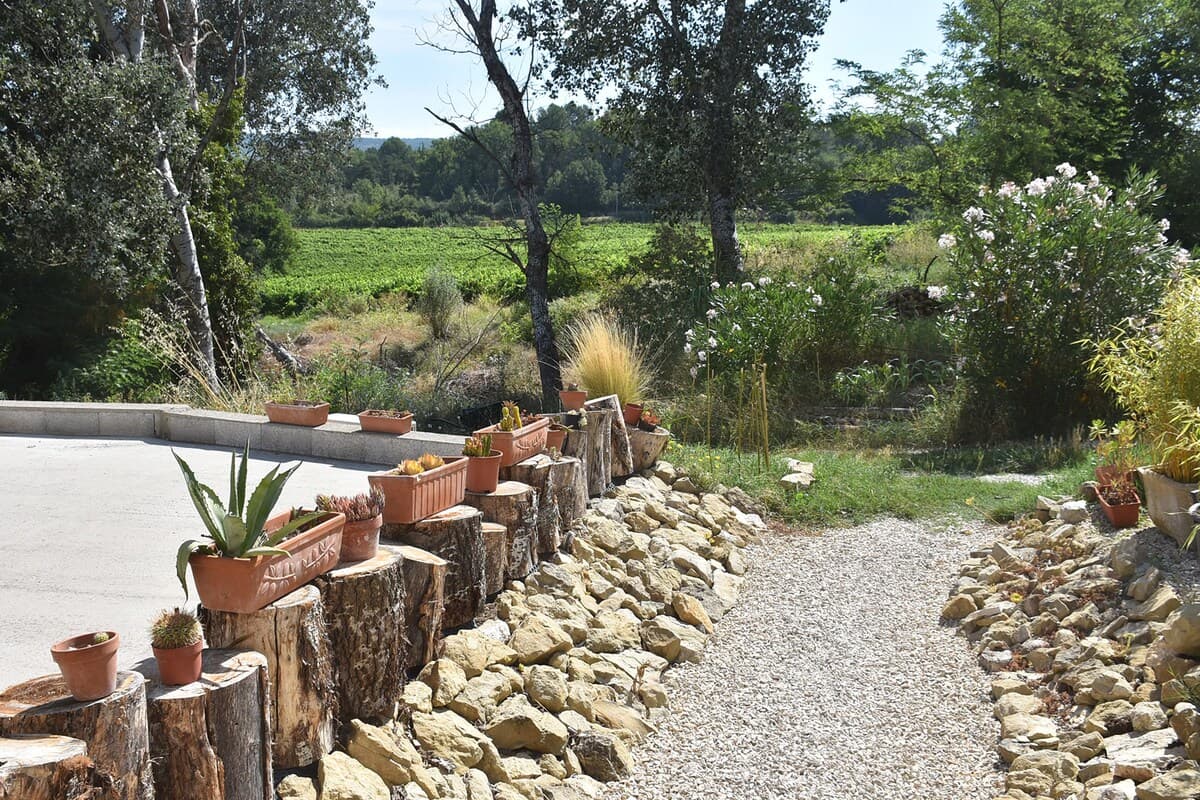Gîte au vert avec jardin clos et piscine à partager, La Tour-d'Aigues - Photo 5