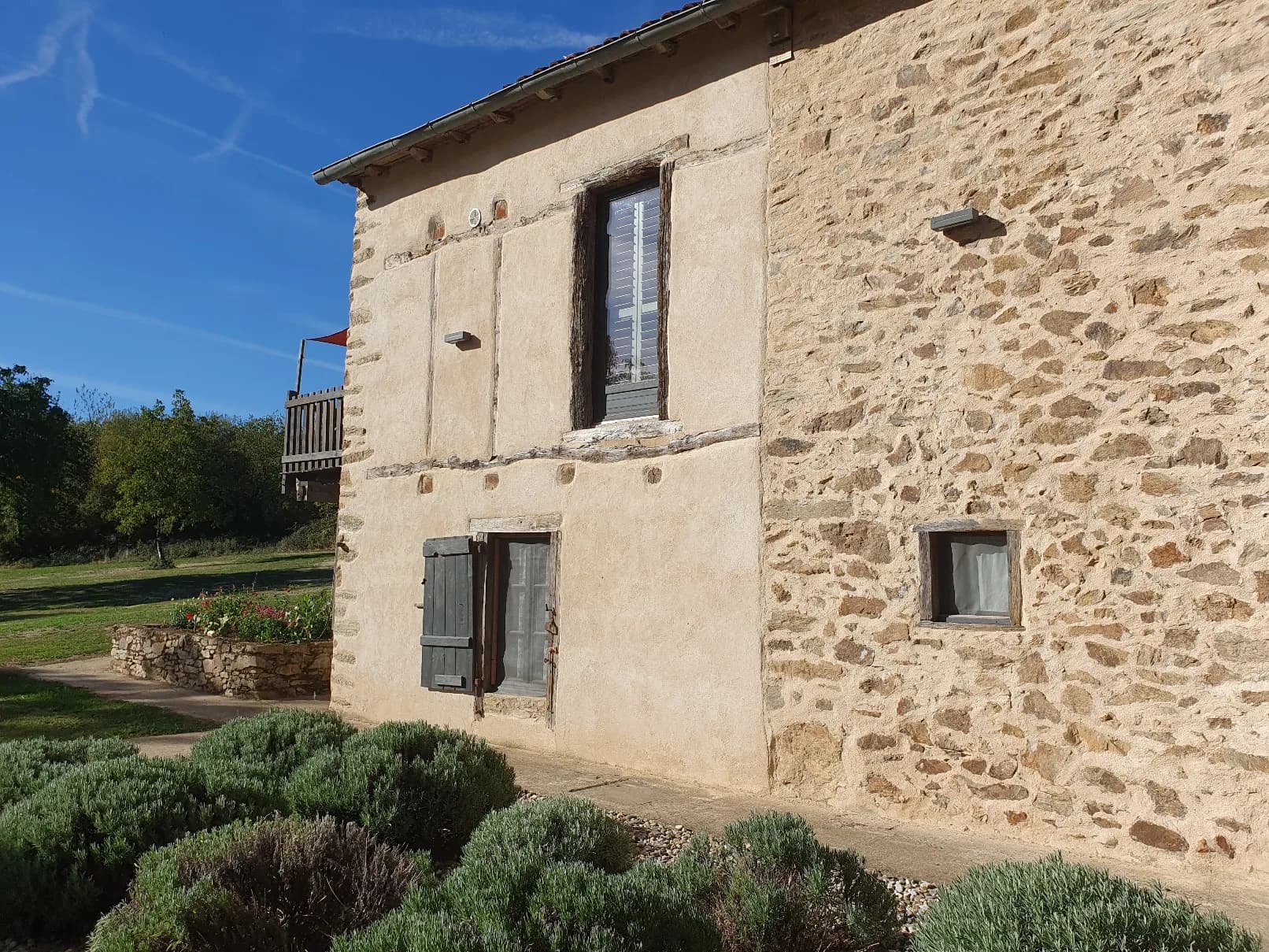 Grange rénovée avec piscine, charme rustique près d'Albi, Tarn - Photo 5