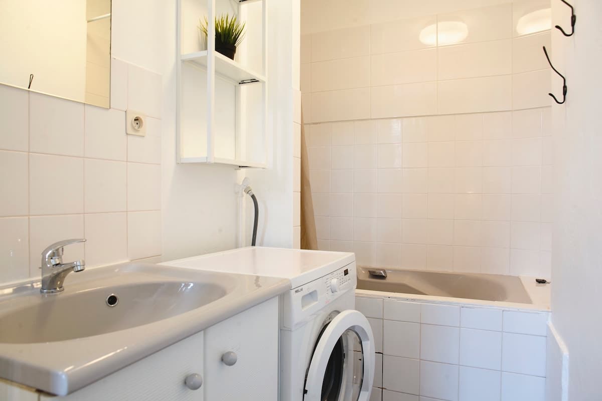 Appartement cosy hyper centre Rennes, wifi et autonomie - Photo 9