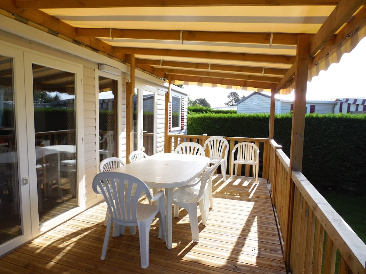 Mobil-home climatisé, parking gratuit, aux Mathes en Charente-Maritime - Photo 3